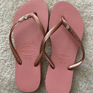 Pink Havianas